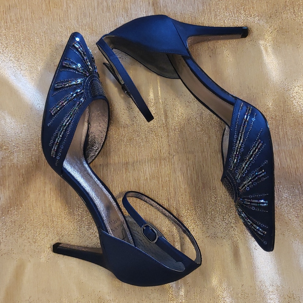 NWoT Adrianna Papell Navy Blue Satin Beaded Pointed Toe Pump, Size 7.5 - Picture 6 of 16